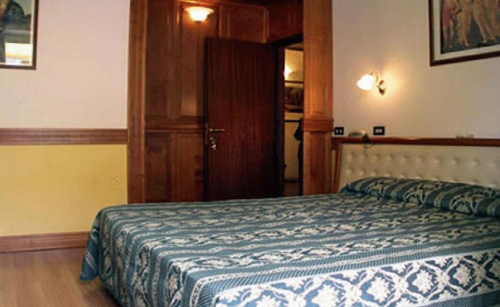 Piccolo Di Piazza Di Spagna Casa de hóspedes