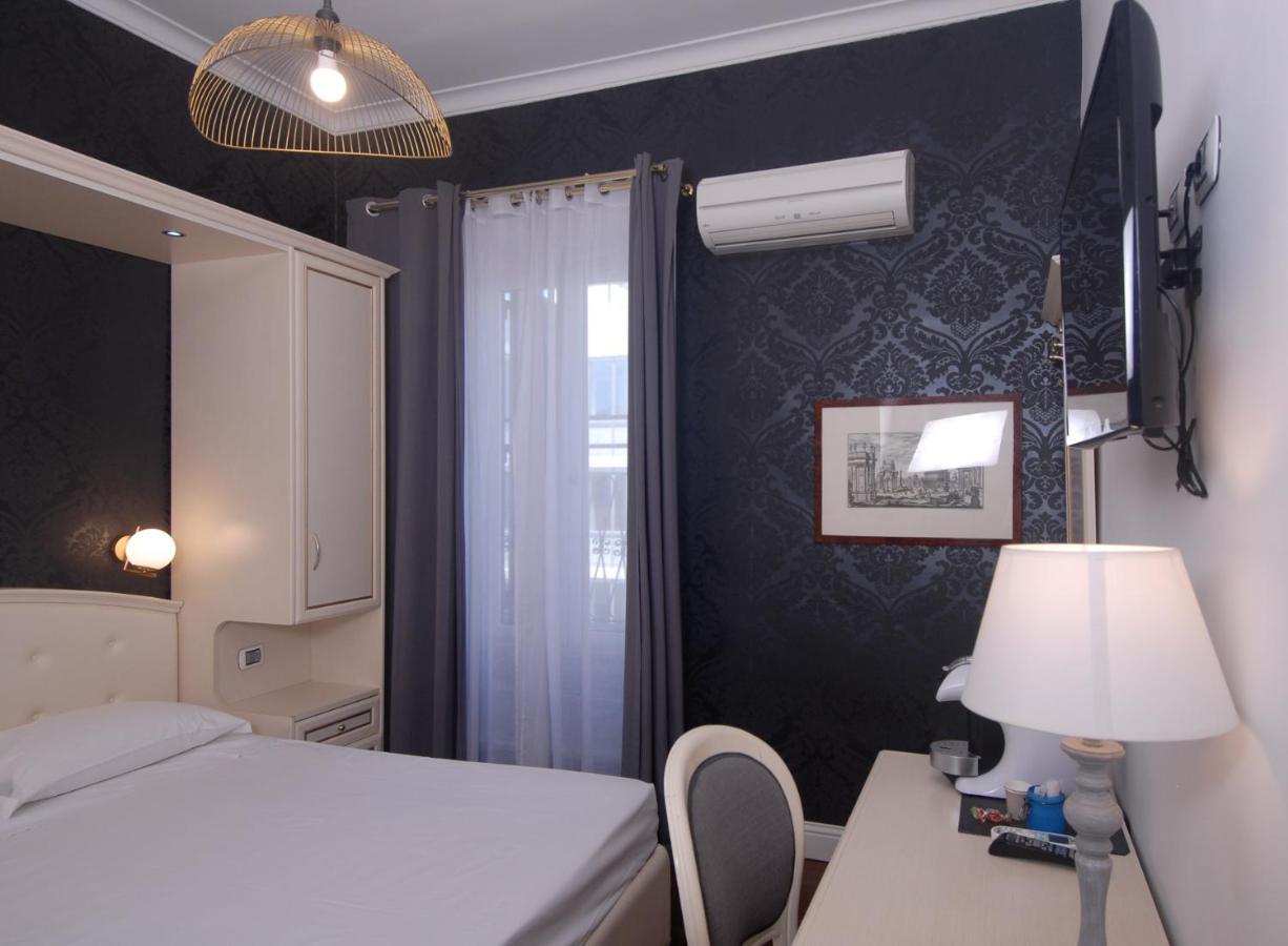 Maison d'hôtes Piccolo Di Piazza Di Spagna Rome